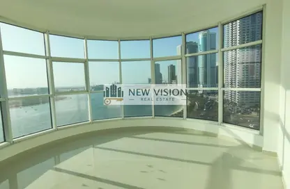 شقة - 3 غرف نوم - 3 حمامات للايجار في برج الملكة - القصباء - الشارقة