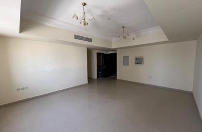 Apartment - 2 Bedrooms - 2 Bathrooms for rent in Al Taawun Street - Al Taawun - Sharjah