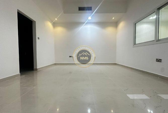 144178145 - Property Image 2