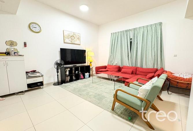 67820421 - Property Image 2