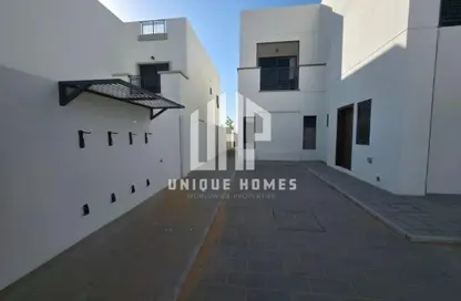 فيلا - 4 غرف نوم - 5 حمامات للايجار في في الريمان - الشامخة - أبوظبي