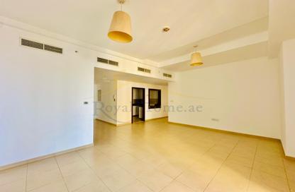 Apartment - 2 Bedrooms - 3 Bathrooms for rent in Bahar 4 - Bahar - Jumeirah Beach Residence - Dubai