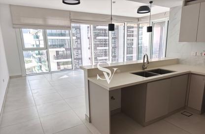 Apartment - 2 - 3 for rent in 1 Residences - 2 - 1 Residences - Al Kifaf - Bur Dubai - Dubai