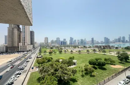 شقة - 2 غرف نوم - 2 حمامات للايجار في المجاز 2 - المجاز - الشارقة