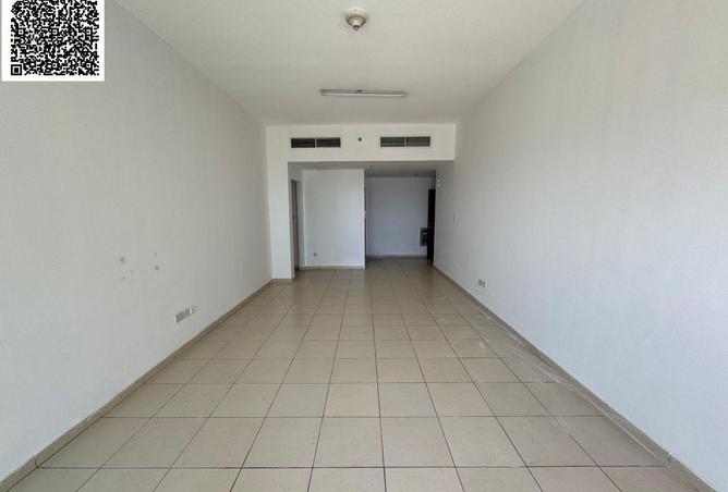 102836653 - Property Image 2