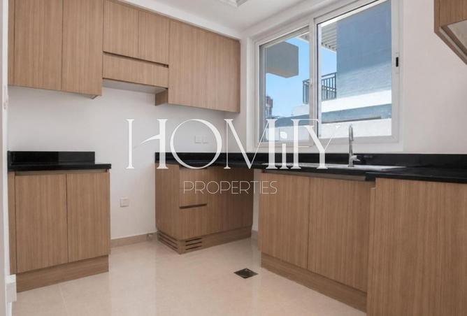 104670830 - Property Image 2