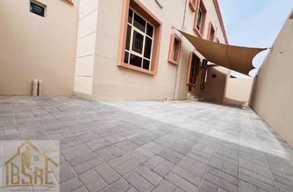 Apartment - 2 - 2 for rent in Madinat Al Riyad - Abu Dhabi