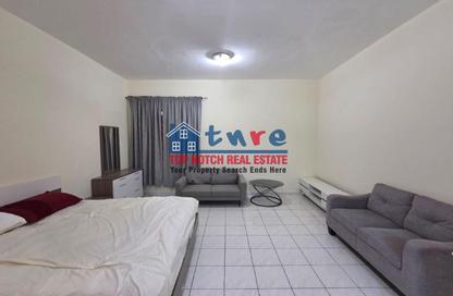 Apartment - Studio - 1 for rent in Building U04 - Italy Cluster - International City - Dubai