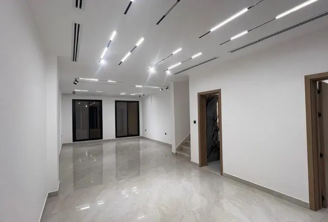 165028266 - Property Image 3