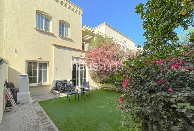 98240758 - Property Main Image