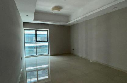 Apartment - 2 Bedrooms - 3 Bathrooms for sale in Gulfa Towers - Al Rashidiya 1 - Al Rashidiya - Ajman