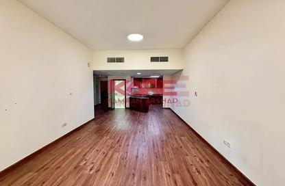 شقة - غرفة نوم - 2 حمامات للبيع في بناية  38إلى107 - طراز البحر المتوسط - ديسكفري جاردنز - دبي