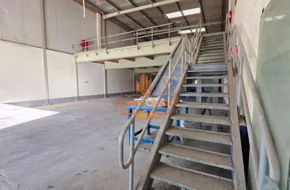 Warehouse - Studio - 1 Bathroom for rent in Al Sajaa S - Al Sajaa - Sharjah