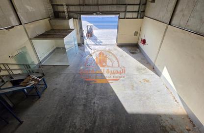مستودع - استوديو - 1 حمام للايجار في السجع إس - الصجعة - الشارقة