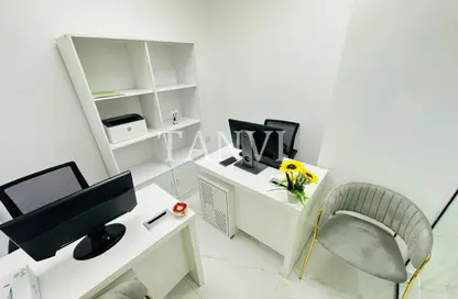 Office Space - 1 Bedroom - 1 Bathroom for rent in Reem Residency - Al Karama - Dubai Office Space - 1 Bedroom - 1 Bathroom for rent in Reem Residency - Al Karama - Dubai