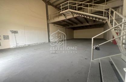Warehouse - Studio for rent in Industrial Area 18 - Sharjah Industrial Area - Sharjah