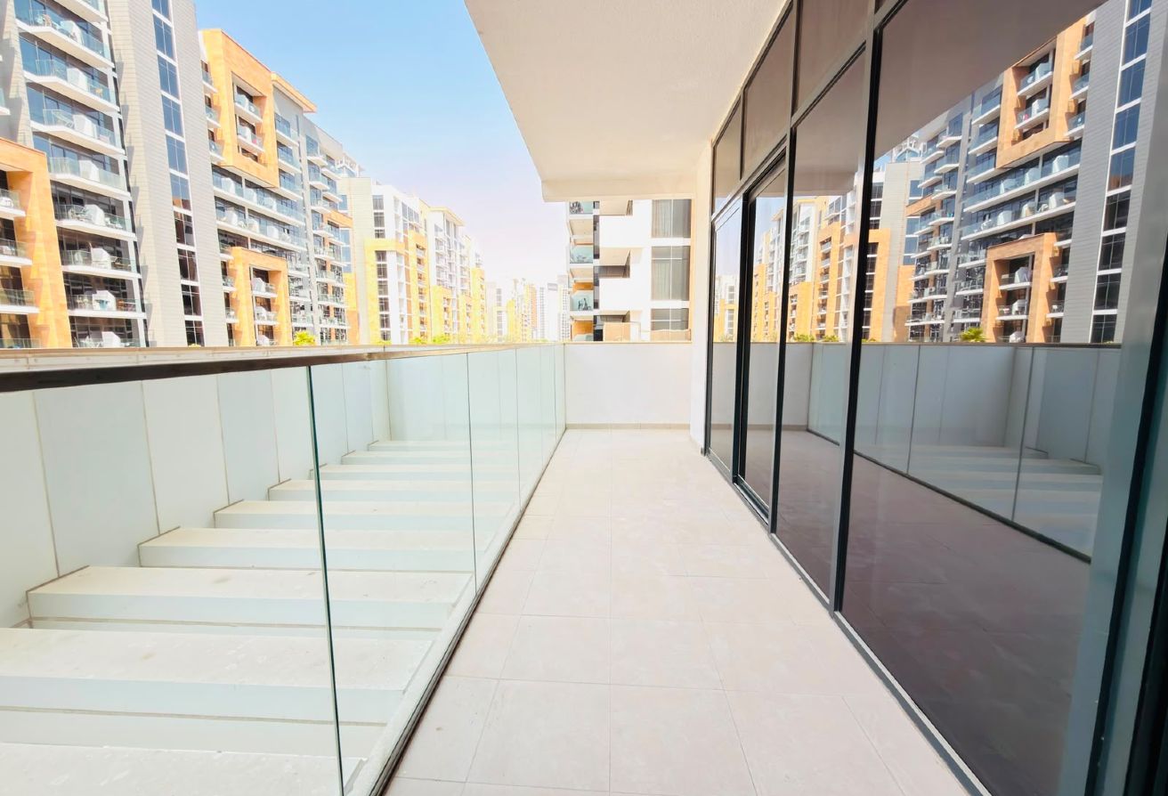Corner | Two Balconies | Rented | Spacious gallery image
