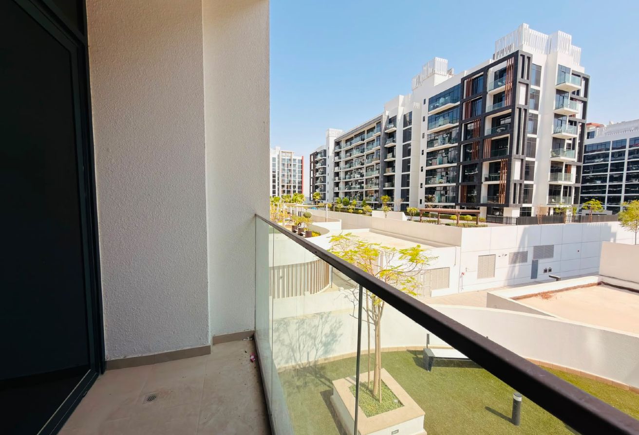 Corner | Two Balconies | Rented | Spacious gallery image