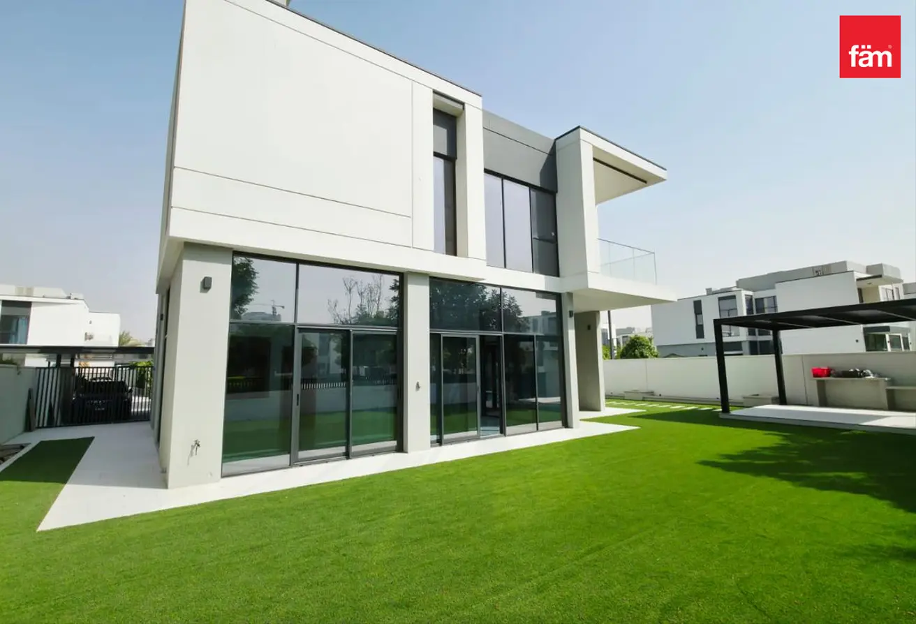 156002593 - Property Main Image