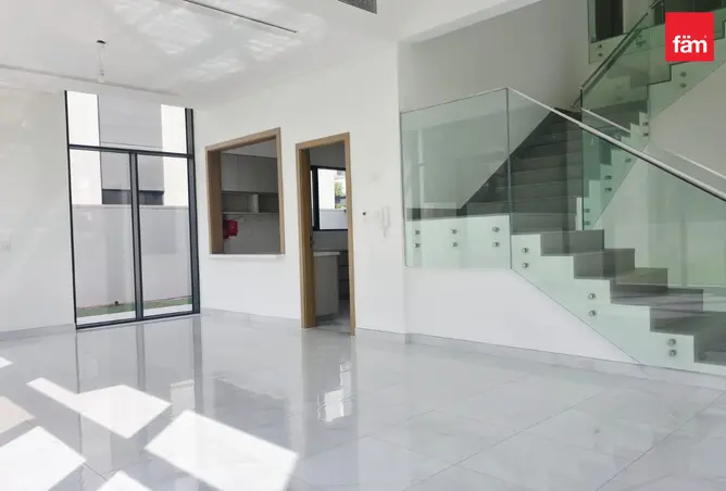 156002593 - Property Image 3