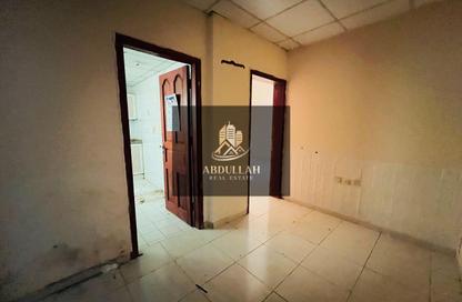 Apartment - Studio - 1 Bathroom for rent in Muwailih Building - Muwaileh - Sharjah
