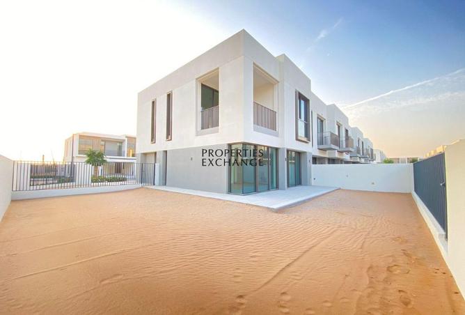 2OiK57qcJY8 - Property Main Image