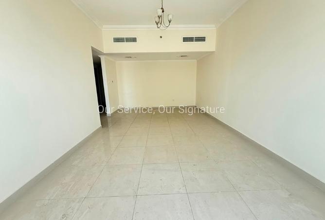 121120029 - Property Image 3