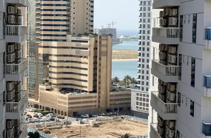 Apartment - 1 Bedroom - 1 Bathroom for rent in Al Khan Lagoon Tower - Al Khan Lagoon - Al Khan - Sharjah
