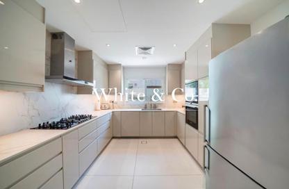 Villa - 3 Bedrooms - 3 Bathrooms for rent in Meadows 9 - Meadows - Dubai Villa - 3 Bedrooms - 3 Bathrooms for rent in Meadows 9 - Meadows - Dubai