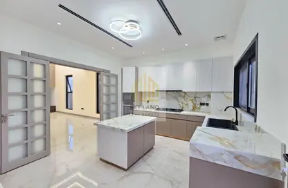 فيلا - 5 غرف نوم - 7 حمامات للبيع في الحليو 2 - الحليو - عجمان