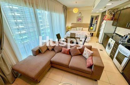 Apartment - Studio - 1 Bathroom for rent in The Royal Oceanic - Dubai Marina - Dubai