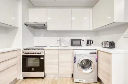 Apartment - Studio - 1 Bathroom for rent in SOL Bay - Business Bay - Dubai