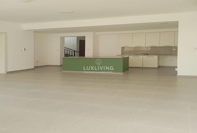 132489295 - Property Image 3