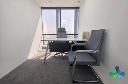 Office Space - Studio - 4 Bathrooms for rent in Twin Tower - Baniyas Road - Deira - Dubai