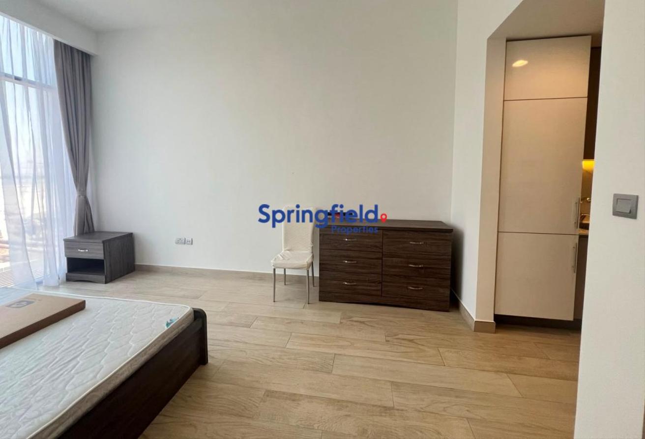 Vacant | Semi Furnished | Spacious Layout photo 4