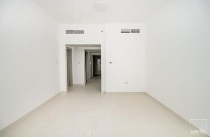 Apartment - 1 Bedroom - 2 Bathrooms for rent in Al Qulaya'ah - Al Sharq - Sharjah