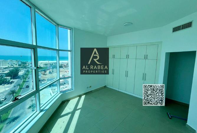 74241148 - Property Image 3