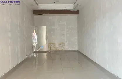 Shop - Studio for rent in Al Fahidi Building - Al Souk Al Kabeer - Bur Dubai - Dubai