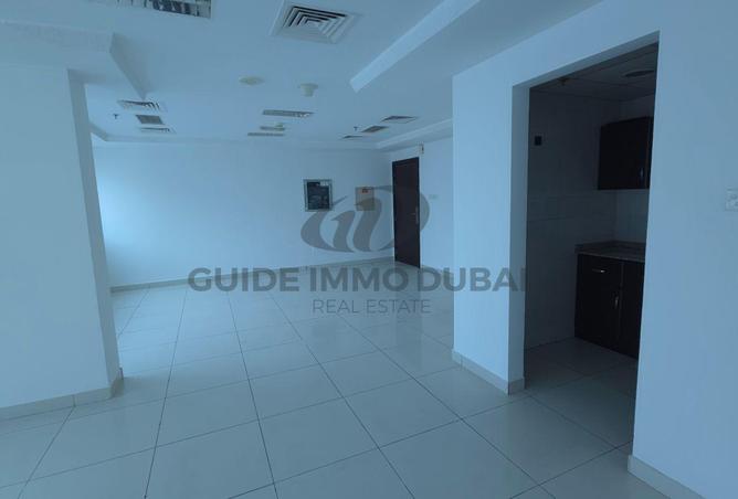 76136214 - Property Image 3