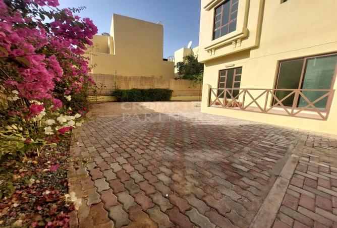 76973684 - Property Image 2