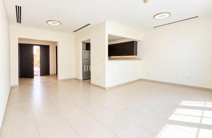 Townhouse - 1 - 2 for rent in Nakheel Villas - District 12 - Jumeirah Village Circle - Dubai Townhouse - 1 - 2 for rent in Nakheel Villas - District 12 - Jumeirah Village Circle - Dubai