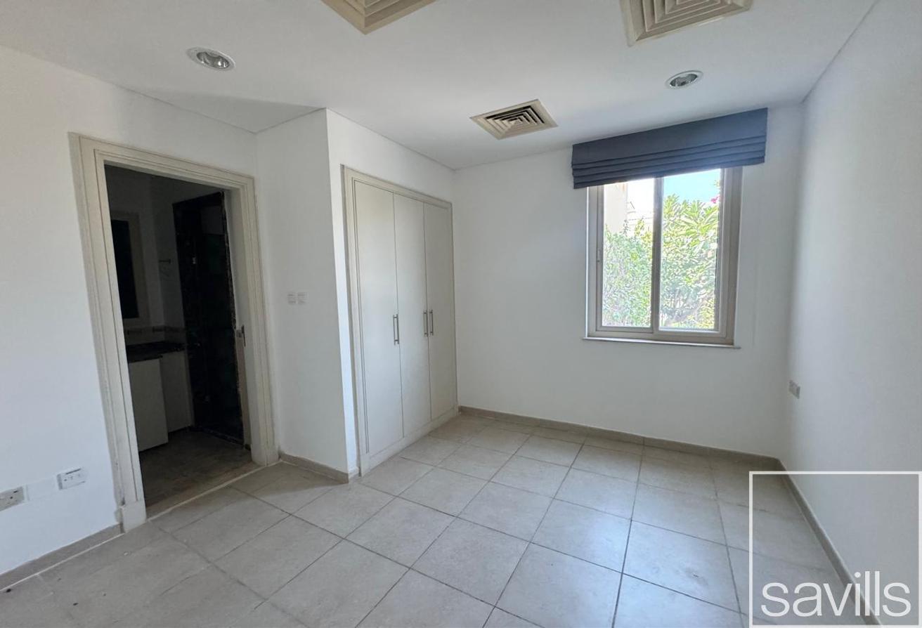 Skyline Elegance | Golf Community | Prime Location photo 10