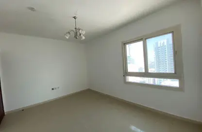 Apartment - 3 Bedrooms - 3 Bathrooms for rent in Al Khan Corniche - Al Khan - Sharjah