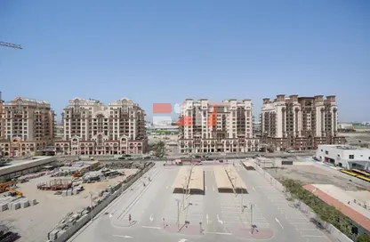 شقة - 1 حمام للايجار في كوندور جولف لينكس 18 - مدينة دبي الرياضية - دبي