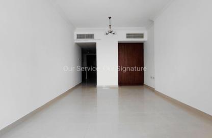 Apartment - Studio - 1 Bathroom for rent in New Al Taawun Road - Al Taawun - Sharjah