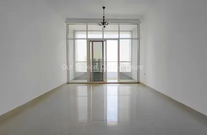 Apartment - 1 Bathroom for rent in New Al Taawun Road - Al Taawun - Sharjah