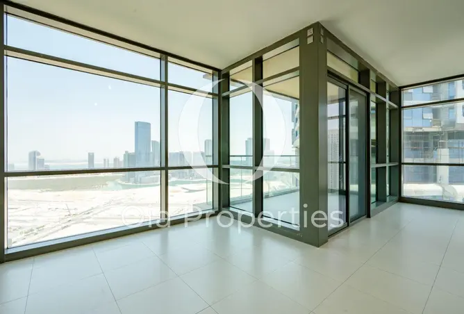 123819001 - Property Image 3
