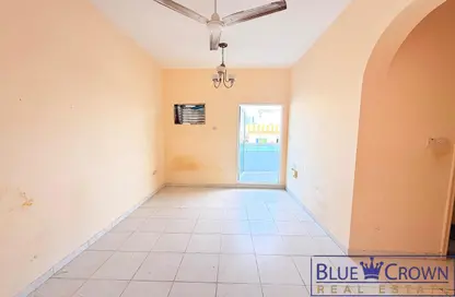 Apartment - 1 Bedroom - 1 Bathroom for rent in Al Waleed 4 Building - Al Hamriya - Bur Dubai - Dubai