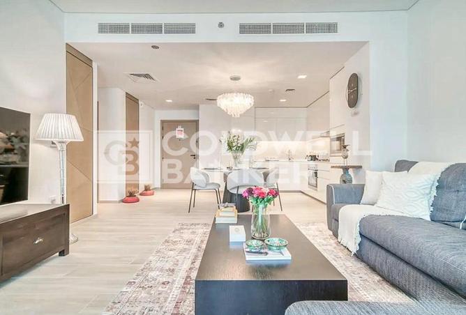 94010937 - Property Image 2