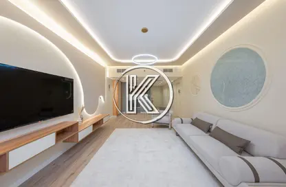 شقة - غرفة نوم - 2 حمامات للايجار في روز2 - حدائق الإمارات 1 - قرية جميرا الدائرية - دبي